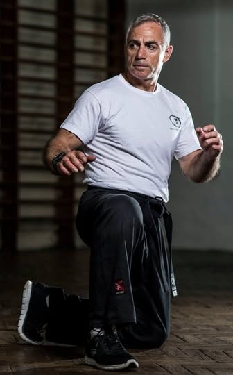Richard Douieb, fondateur de la FEKM et pionnier du Krav Maga en Europe
